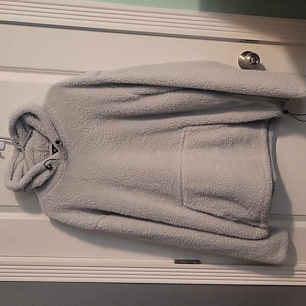 H&M surpa hooded sweatshirt
